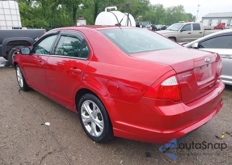 2012 Ford Fusion Se z USA, uszkodzony, nr VIN 3FAHP0HA2CR281238